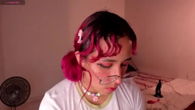 Image 7 of ludovica6669 Stream on Chaturbate on 16 months ago