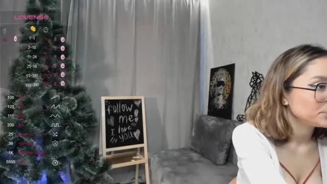 Thumbnail 1, luis_wood's Stream at Chaturbate, 17 months ago
