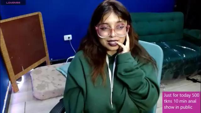 Image 8 of luisa_bunny Stream on Chaturbate on 5 months ago