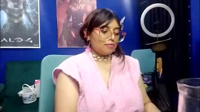 Image 3 of luisa_bunny Stream on Chaturbate on 14 days ago