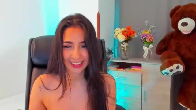 Image 12 of luisa_lane18 Stream on Chaturbate on 19 months ago