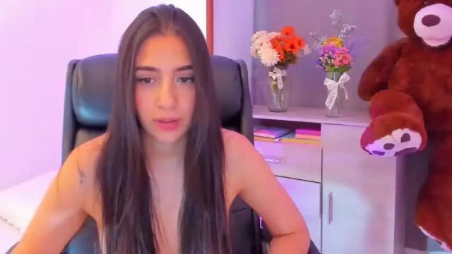 Image 11 of luisa_lane18 Stream on Chaturbate on 19 months ago
