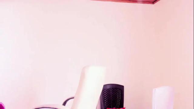 Image 8 of luisaa_diaz_ Stream on Chaturbate on 6 months ago