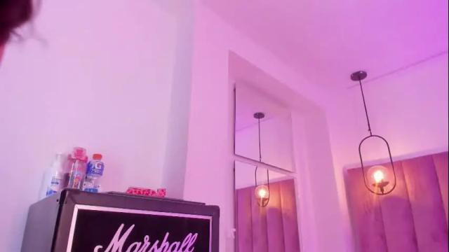 Image 6 of luisah_ Stream on Chaturbate on 29 days ago