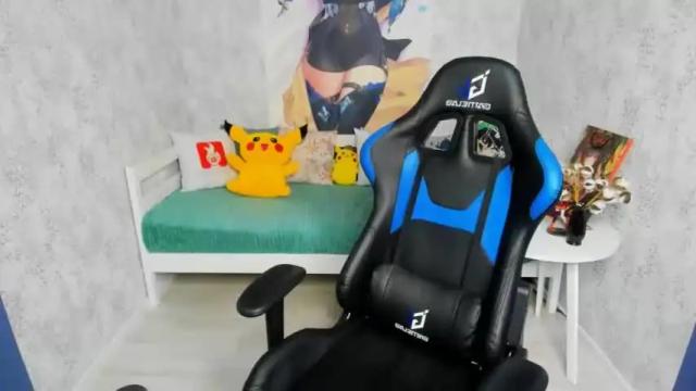 Image 8 of luisaheeey Stream on Chaturbate on 19 months ago