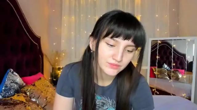 Image 6 of luisaheeey Stream on Chaturbate on 16 months ago
