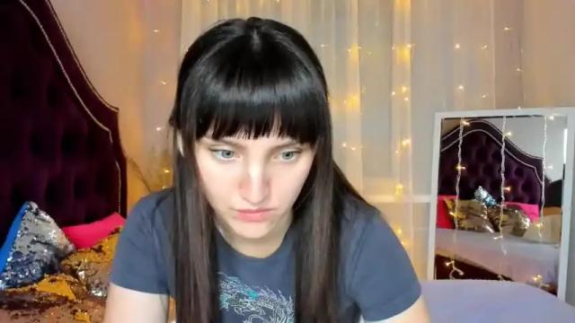 Image 7 of luisaheeey Stream on Chaturbate on 16 months ago