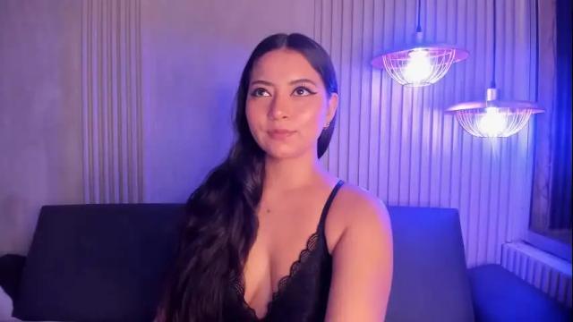 Image 8 of luisajimenez Stream on Chaturbate on 28 days ago