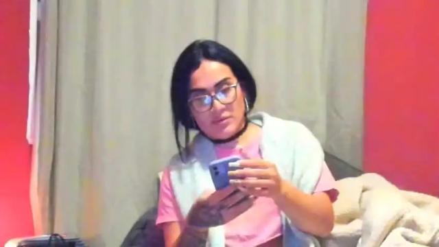Image 2 of luisamonsterdick Stream on Chaturbate on 17 months ago