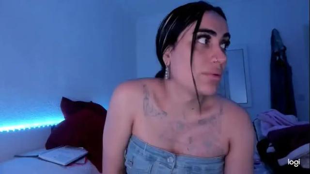 Image 4 of luisamonsterdick Stream on Chaturbate on 26 days ago