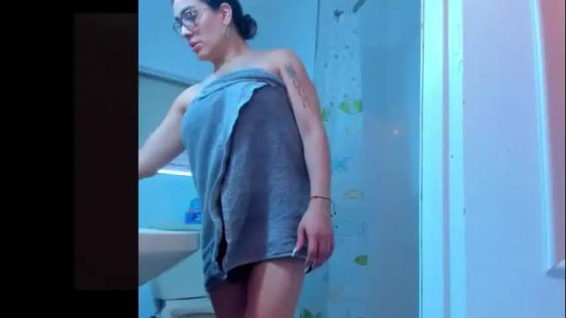 Image 11 of luisamonsterdick Stream on Chaturbate on 6 months ago