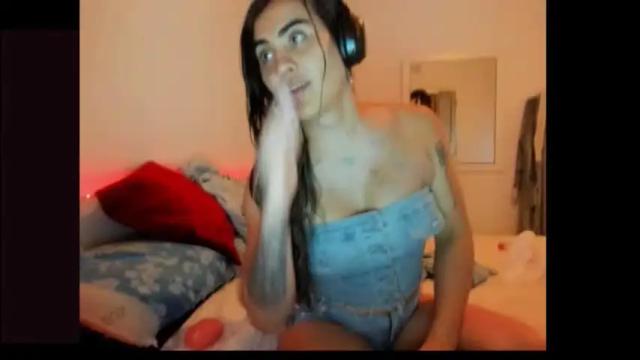 Image 4 of luisamonsterdick Stream on Chaturbate on 5 months ago