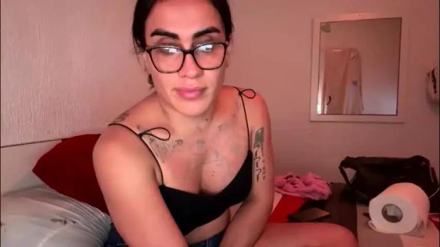 Image 8 of luisamonsterdick Stream on Chaturbate on 3 months ago