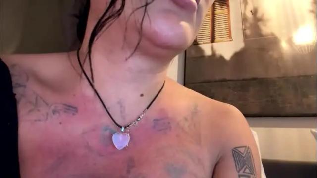 Image 4 of luisamonsterdick Stream on Chaturbate on 3 months ago