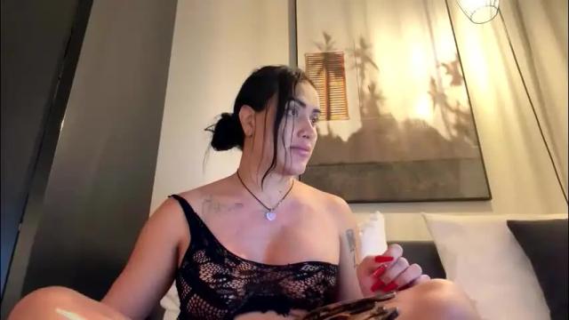 Image 7 of luisamonsterdick Stream on Chaturbate on 3 months ago