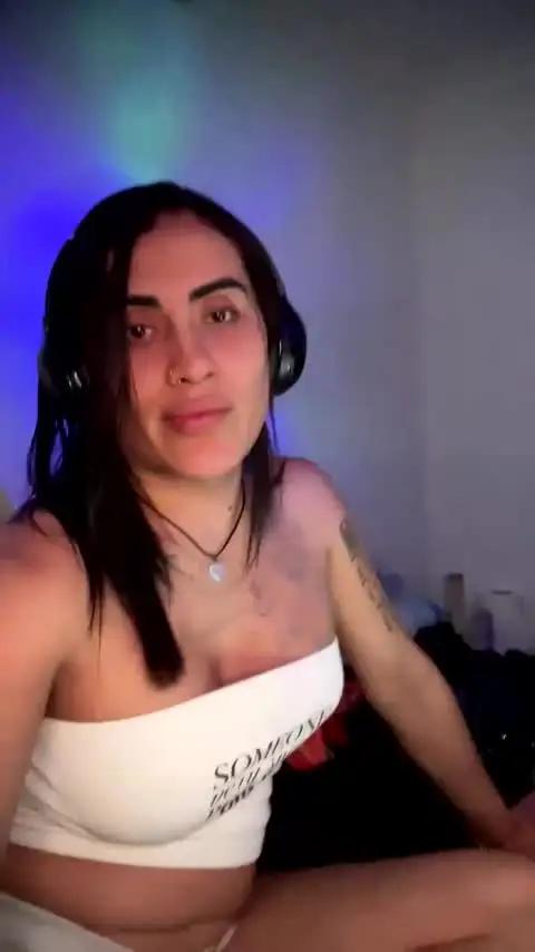 Thumbnail 1, luisamonsterdick's Stream at Chaturbate, 1 month ago