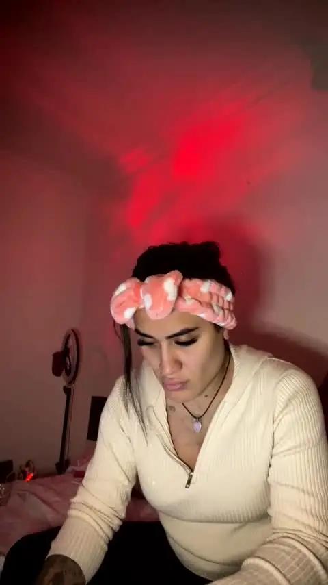 Image 6 of luisamonsterdick Stream on Chaturbate on 1 month ago