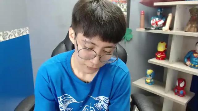 Image 2 of luke_morgans Stream on Chaturbate on 1 month ago