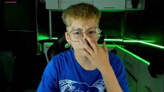 Image 11 of luke_morgans Stream on Chaturbate on 6 months ago