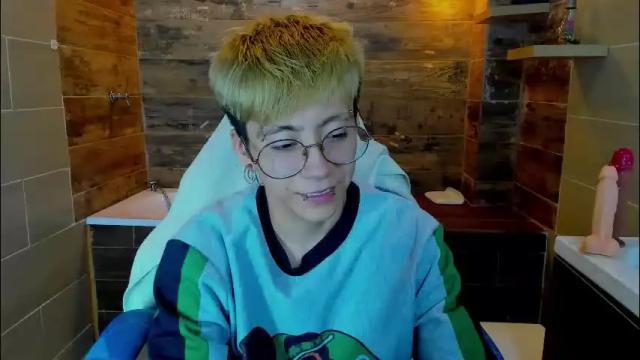 Image 2 of luke_morgans Stream on Chaturbate on 5 months ago