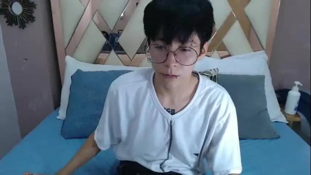 Image 8 of luke_morgans Stream on Chaturbate on 4 months ago