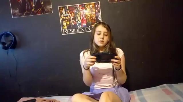 Image 6 of lulipopkitty Stream on Chaturbate on 17 months ago