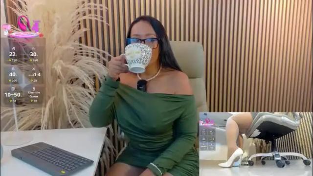 Image 3 of lulu_072 Stream on Chaturbate on 1 month ago