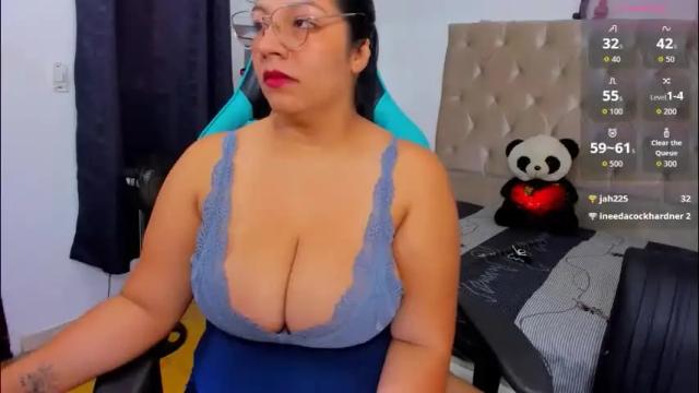Image 7 of lulu_f1 Stream on Chaturbate on 1 month ago