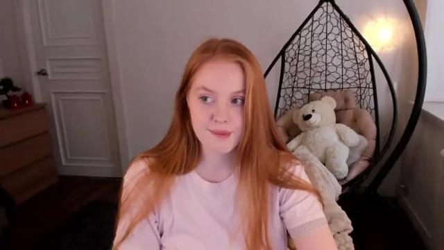 Image 4 of lulu_moons Stream on Chaturbate on 13 months ago