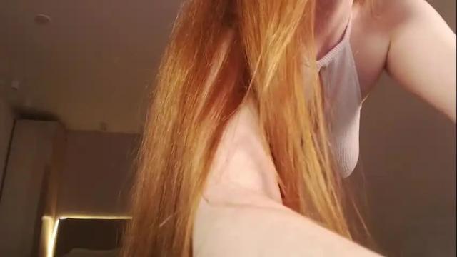 Image 8 of lulu_moons Stream on Chaturbate on 19 days ago