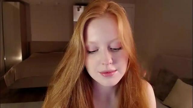 Image 2 of lulu_moons Stream on Chaturbate on 2 months ago