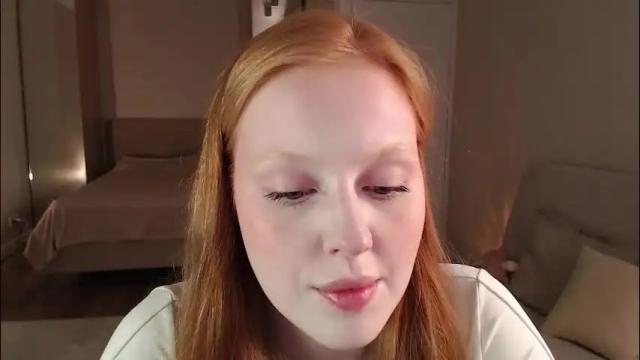 Image 2 of lulu_moons Stream on Chaturbate on 2 months ago