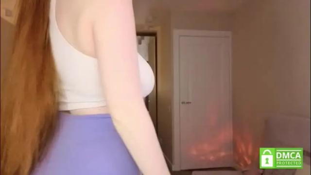 Image 2 of lulu_moons Stream on Chaturbate on 1 month ago