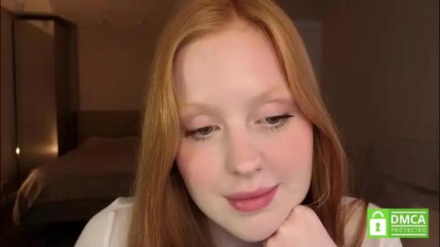 Image 10 of lulu_moons Stream on Chaturbate on 1 month ago