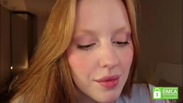 Image 3 of lulu_moons Stream on Chaturbate on 1 month ago