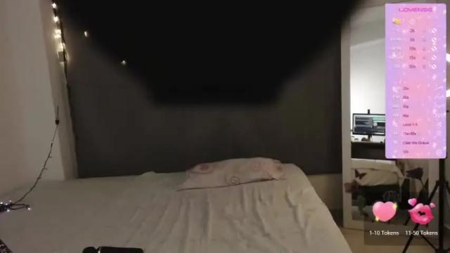 Image 7 of lulugirl_bad Stream on Chaturbate on 28 months ago