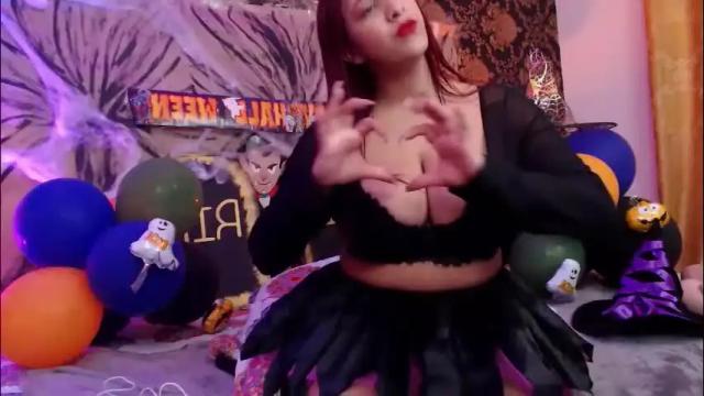 Image 11 of luluragazzi Stream on Chaturbate on 1 month ago