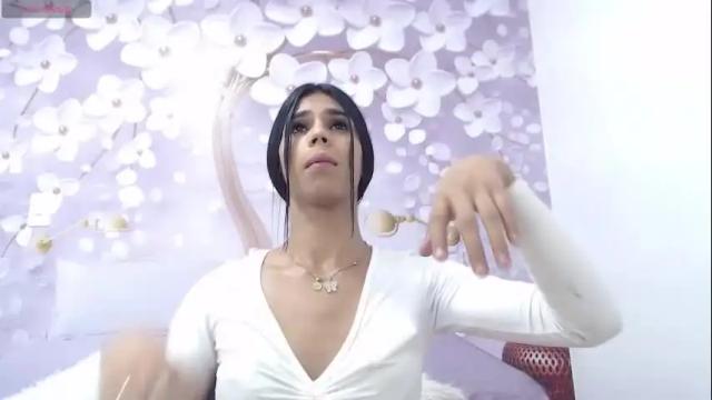 Image 4 of luluu_08 Stream on Chaturbate on 1 month ago