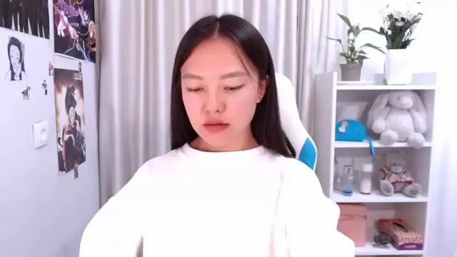 Thumbnail 1, luluu_lika's Stream at Chaturbate, 21 months ago