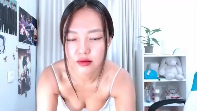 Image 10 of luluu_lika Stream on Chaturbate on 20 months ago