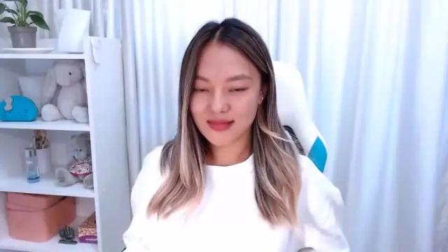Image 10 of luluu_lika Stream on Chaturbate on 20 months ago