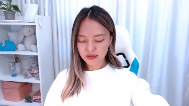 Image 7 of luluu_lika Stream on Chaturbate on 20 months ago