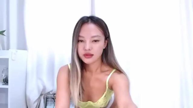 Image 11 of luluu_lika Stream on Chaturbate on 19 months ago