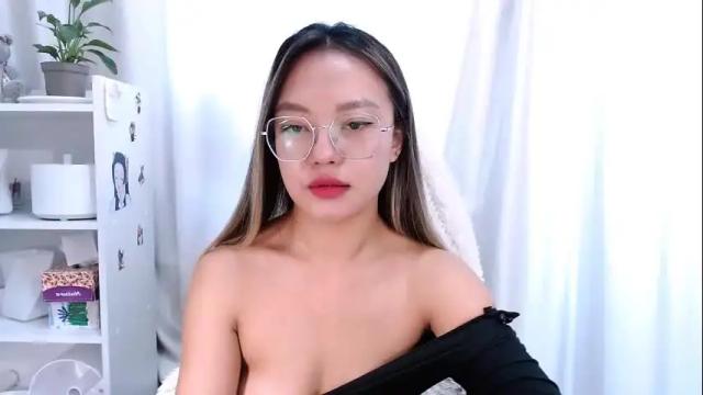 Image 6 of luluu_lika Stream on Chaturbate on 19 months ago
