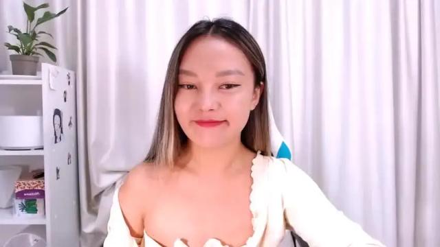 Image 4 of luluu_lika Stream on Chaturbate on 18 months ago