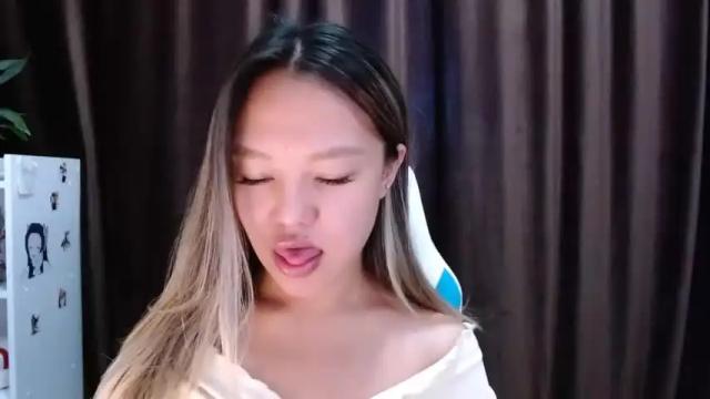 Image 7 of luluu_lika Stream on Chaturbate on 18 months ago