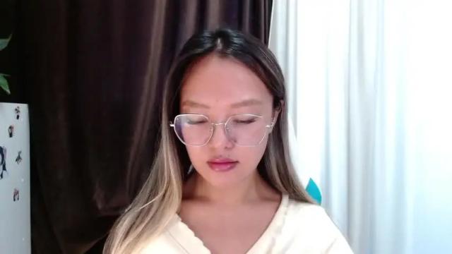 Image 4 of luluu_lika Stream on Chaturbate on 18 months ago
