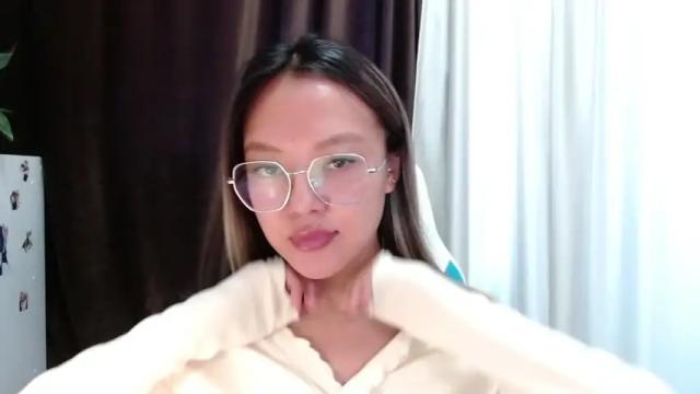 Image 7 of luluu_lika Stream on Chaturbate on 18 months ago