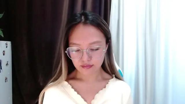 Image 8 of luluu_lika Stream on Chaturbate on 18 months ago