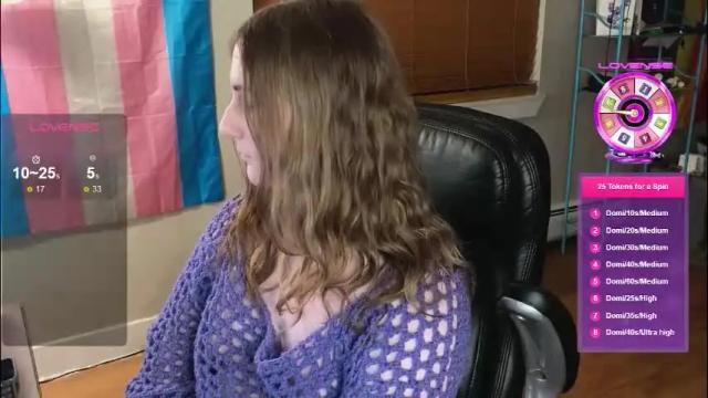 Image 8 of luluv Stream on Chaturbate on 1 month ago